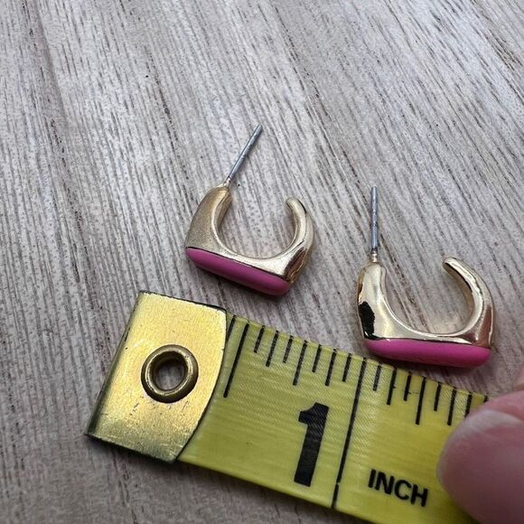 Gold tone and hot pink enamel huggie post earrings - Picture 6 of 8